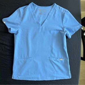 Used- Figs Casma Ceil Scrub Top Small